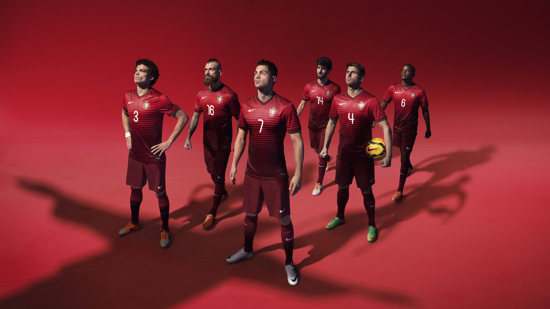 布里斯托城战术多样，海港之队冲击连胜，布里斯托有海吗