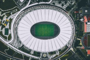 电竞赛事直播多视角技术应用及观众体验优化，电竞屏可视角度